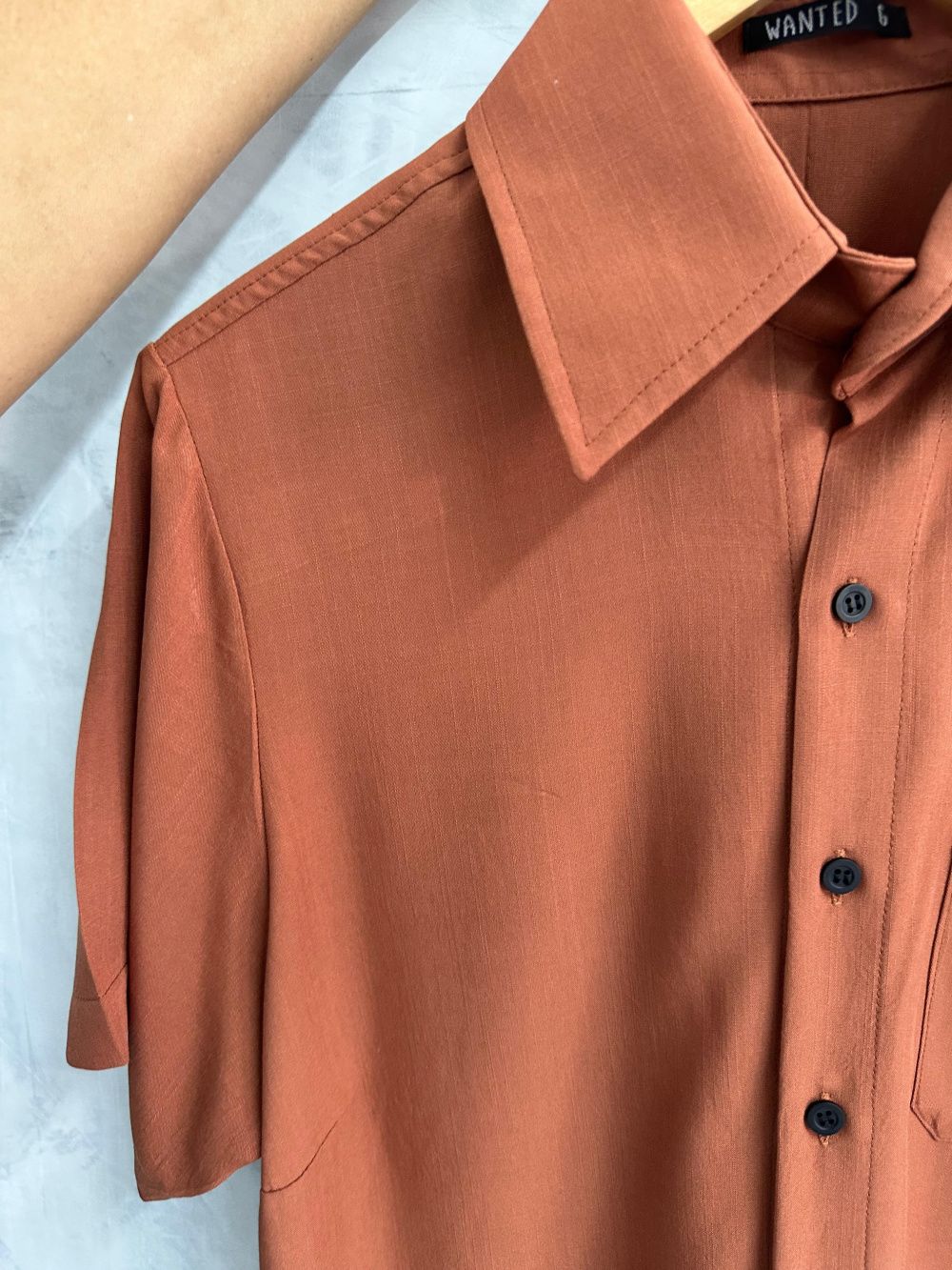 Camisa Marrom Claro