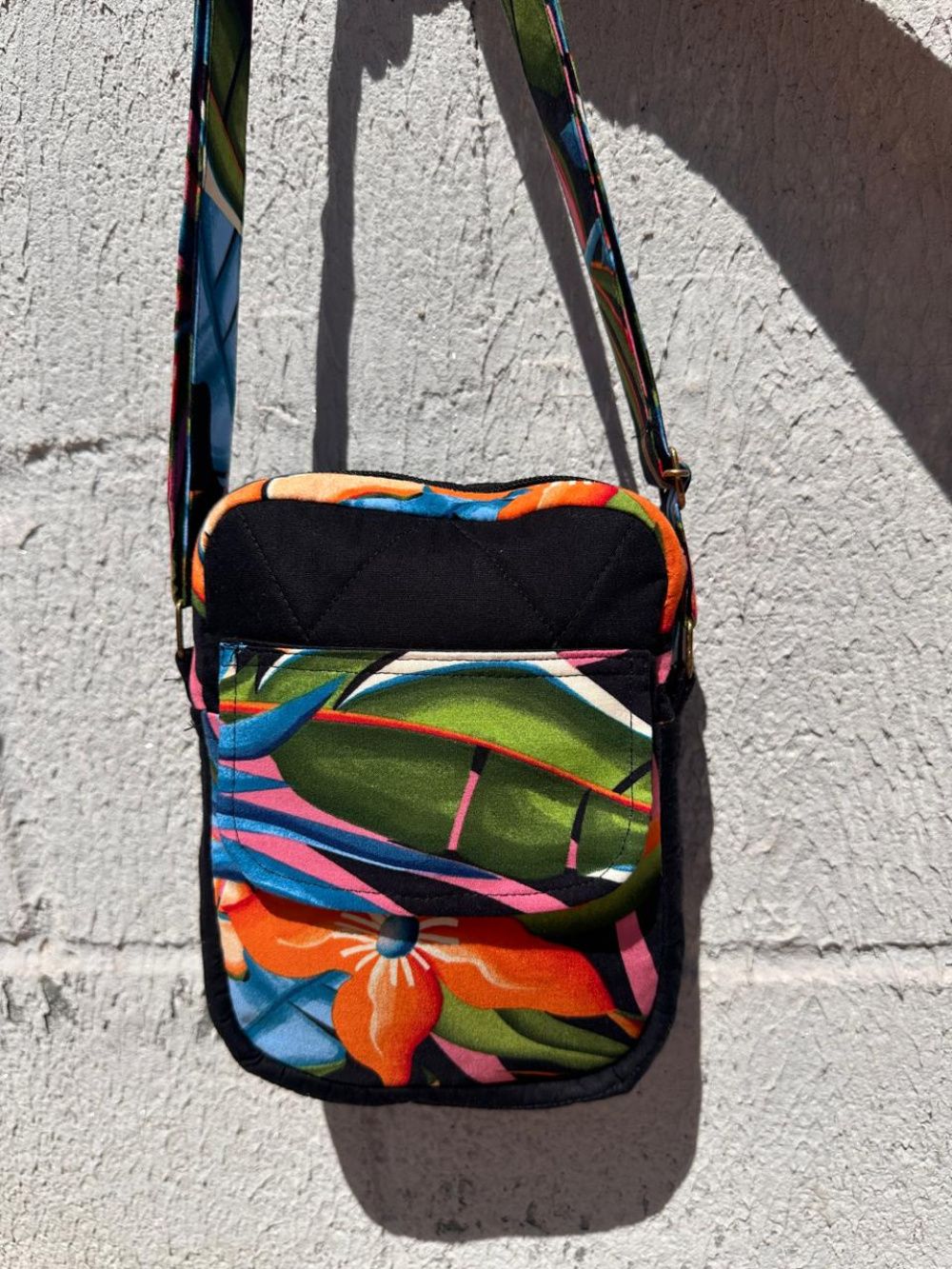 Bolsa Mini Folhas Coloridas