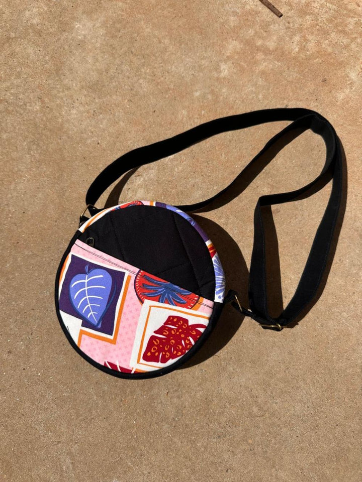 Bolsa Redondinha Postais