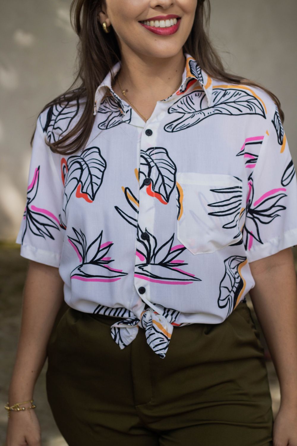 Camisa Folhas Brancas