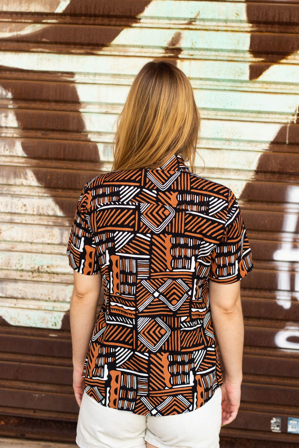 Camisa Tribal Preta